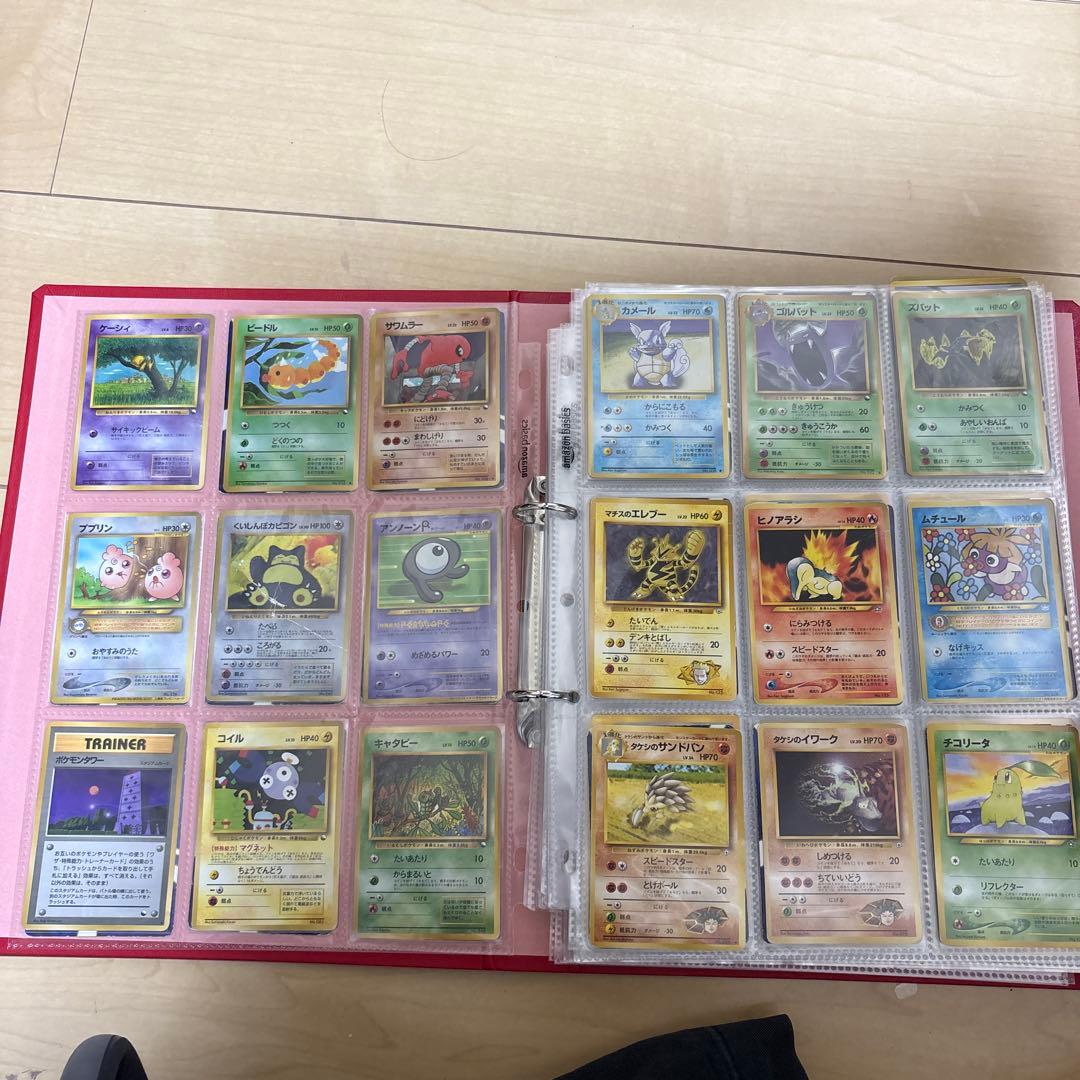 ポケモンカード収集引退品旧裏キラ大量 140,000円スタートで少しずつ