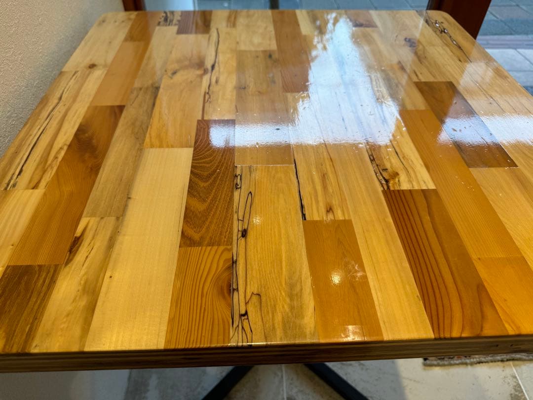 アクメファニチャーACME テーブル　カフェテーブル