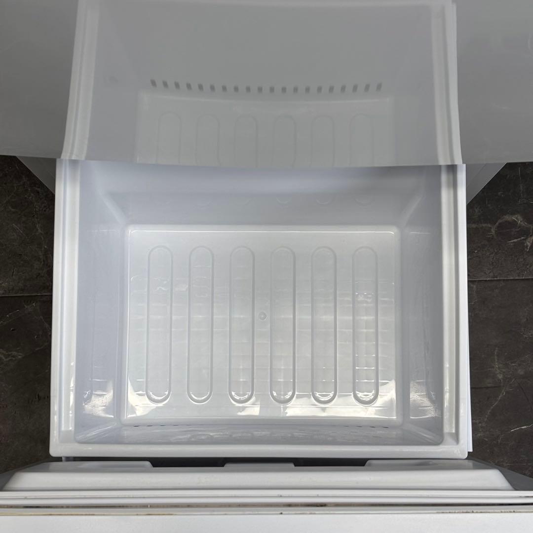 ∞送料込！設置対応◎2022 SHARP 152L 冷蔵庫 SJ-D15H-W