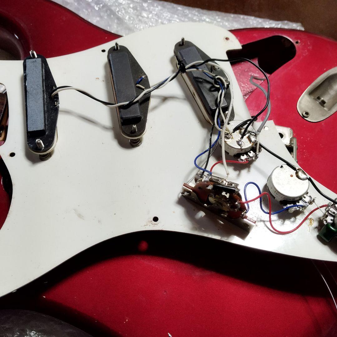 fresher straighter フレッシャー ストラトタイプ