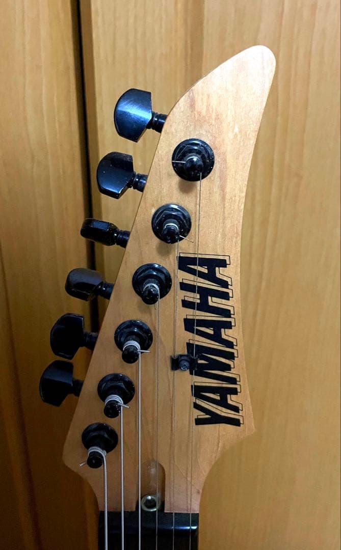 Yamaha RGX221DH エレキギター