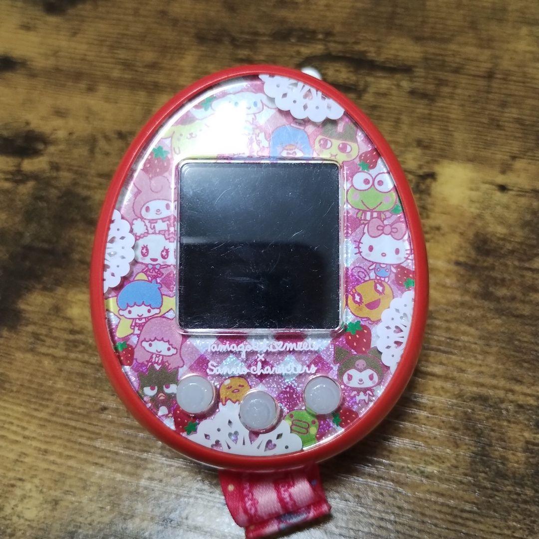 たまごっちみーつ サンリオキャラクターズ 赤