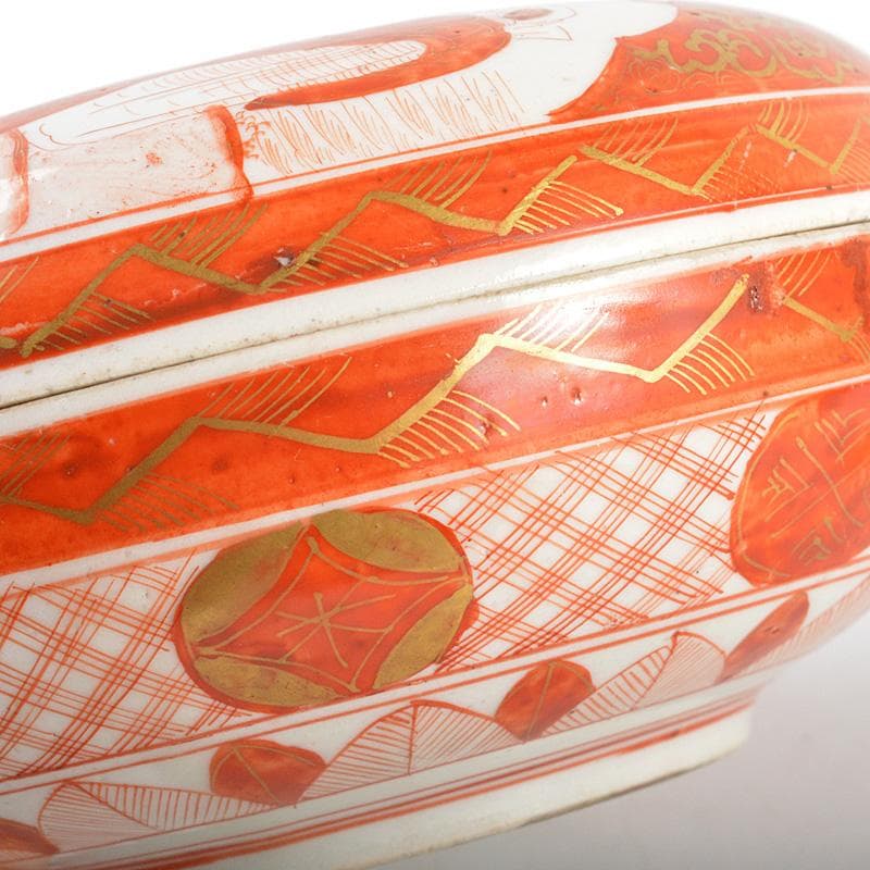 九谷焼 古九谷 赤絵金彩 雲龍山水人物文 蓋物 時代箱付 D R6009 - メルカリ