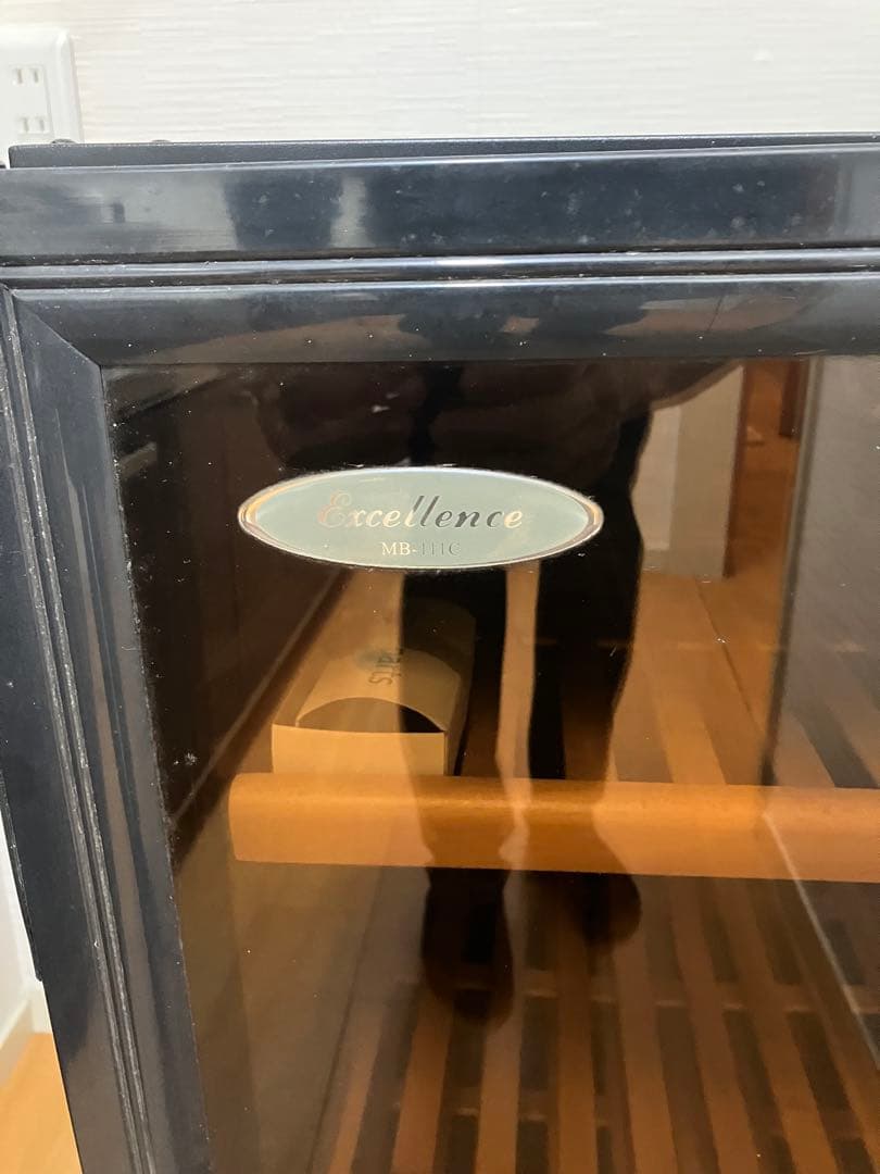 excellence ワインセラー 4棚 ガラス扉
