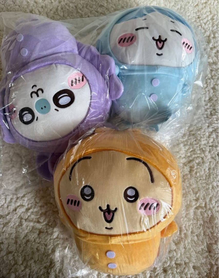 ちいかわ　大量　グッズ　ぬいぐるみ　収納　クッション　まとめ売り　新品