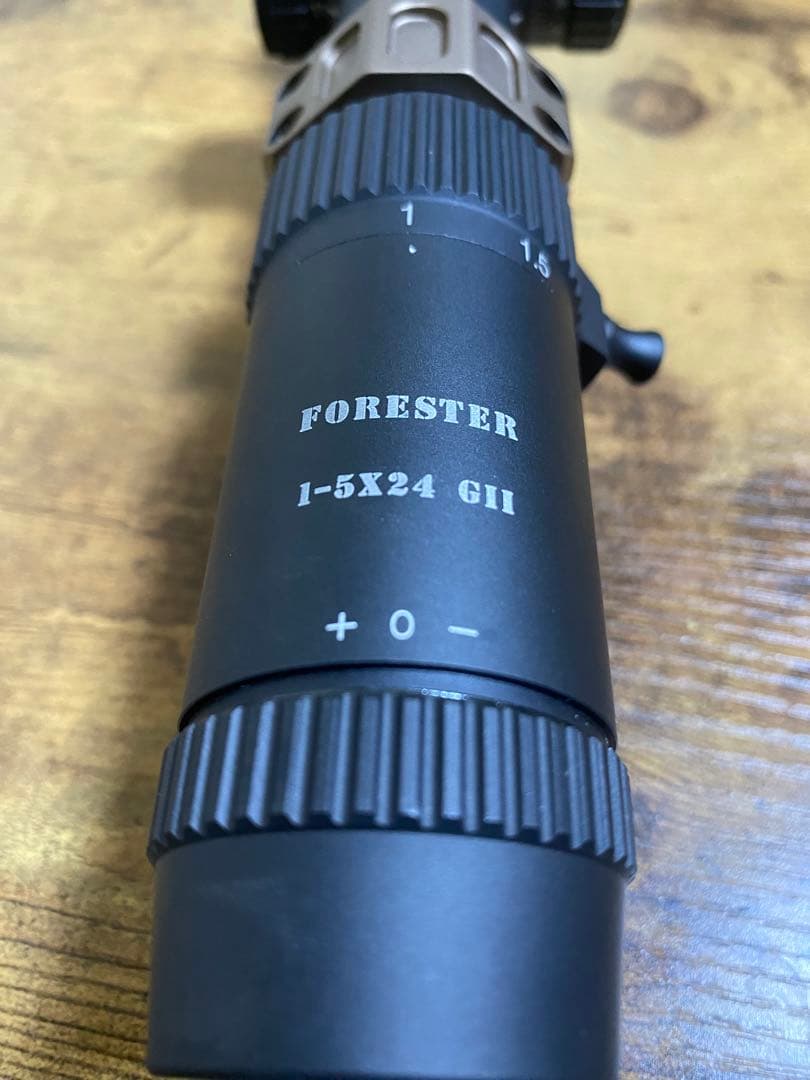 ベクターオプティクス　FORESTER 1-5X24 GENII