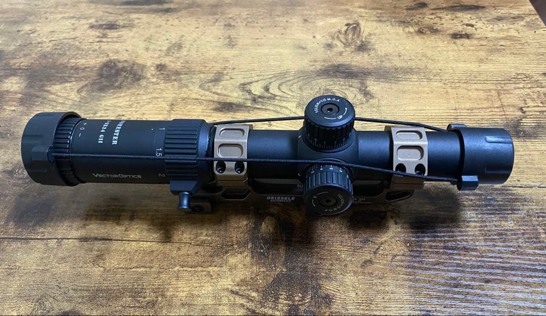 ベクターオプティクス　FORESTER 1-5X24 GENII