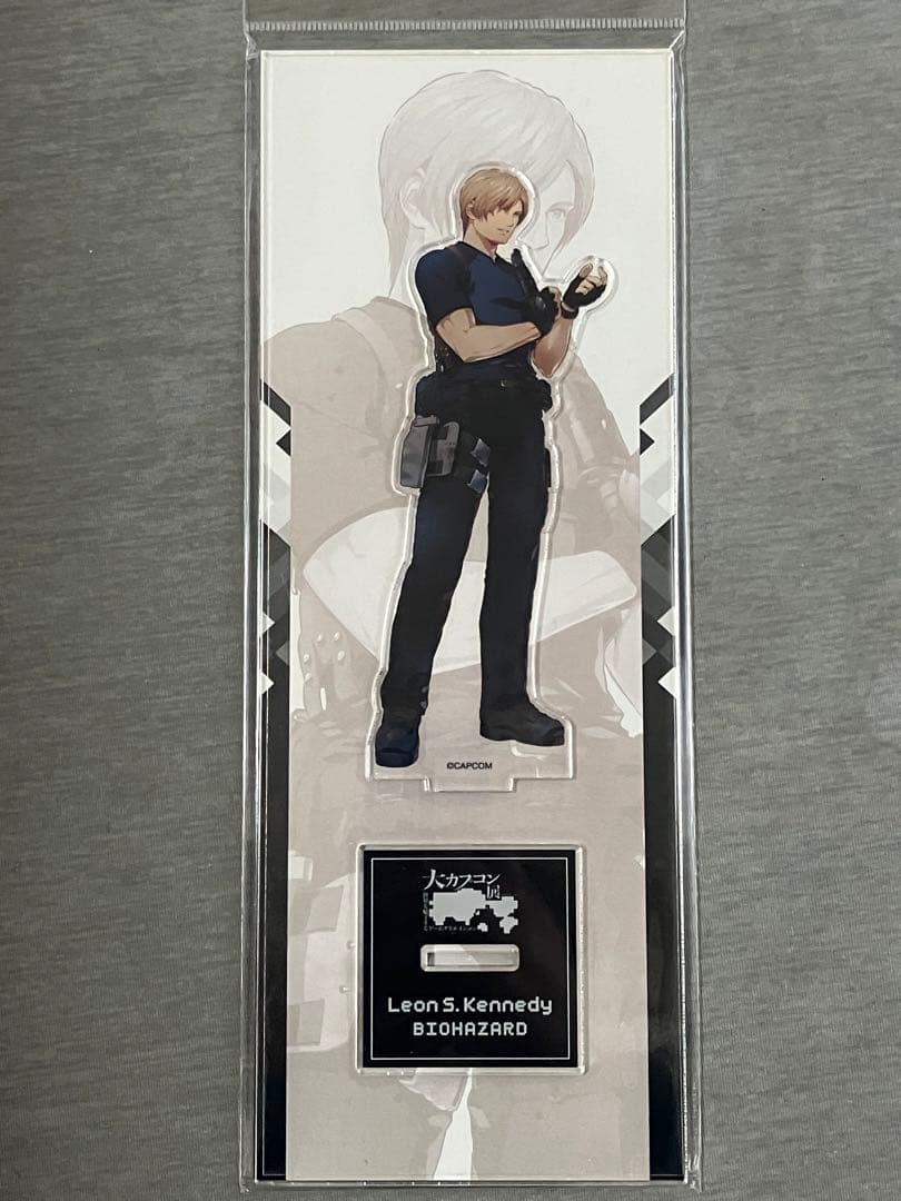 大カプコン展】バイオハザード レオン セット アクスタ キューピー 他