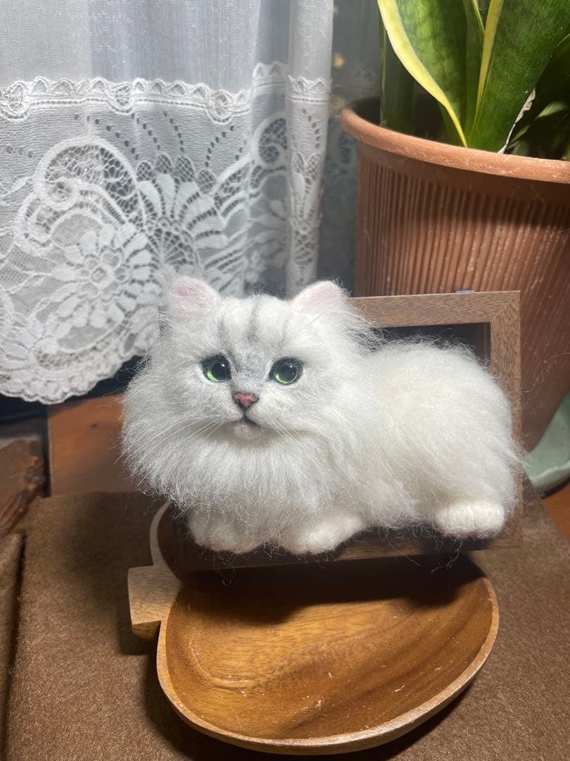 羊毛フェルト 猫 チンチラシルバーちゃんBOX型フレーム - メルカリ