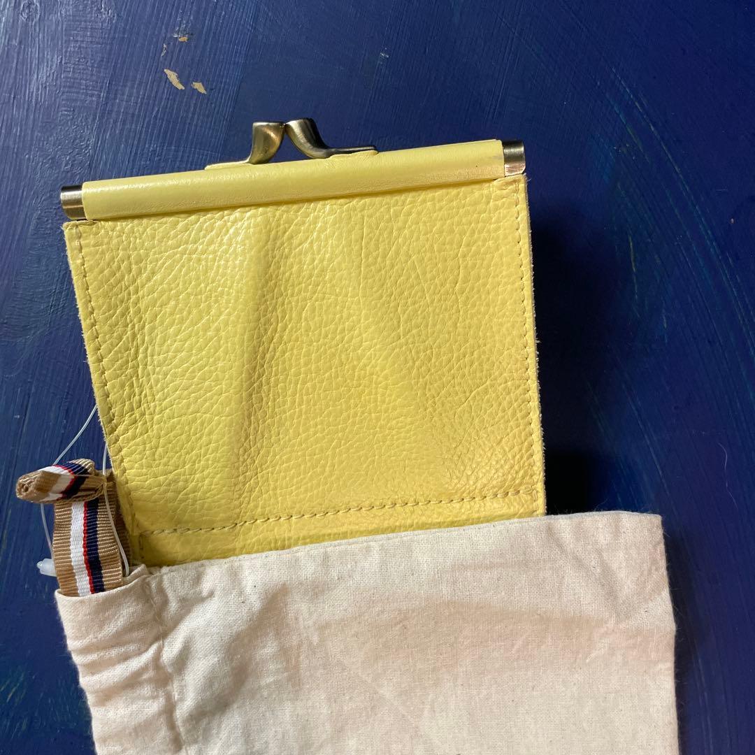 も*も様 IL BISONTE イエロー 二つ折り財布 新品