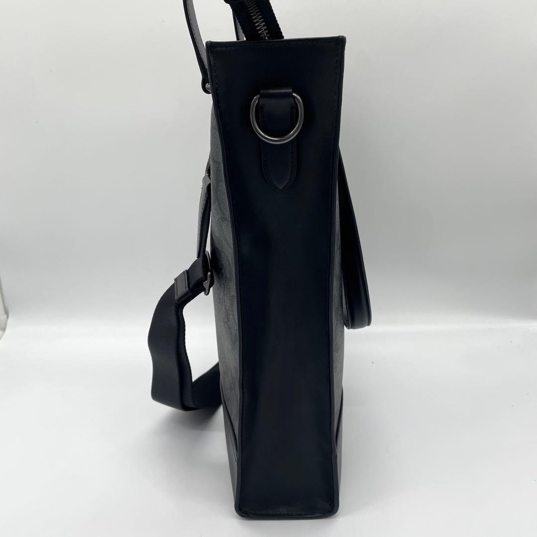 【極美品】コーチ　ビジネス　トートバッグ　グラハム　シグネチャー　2way
