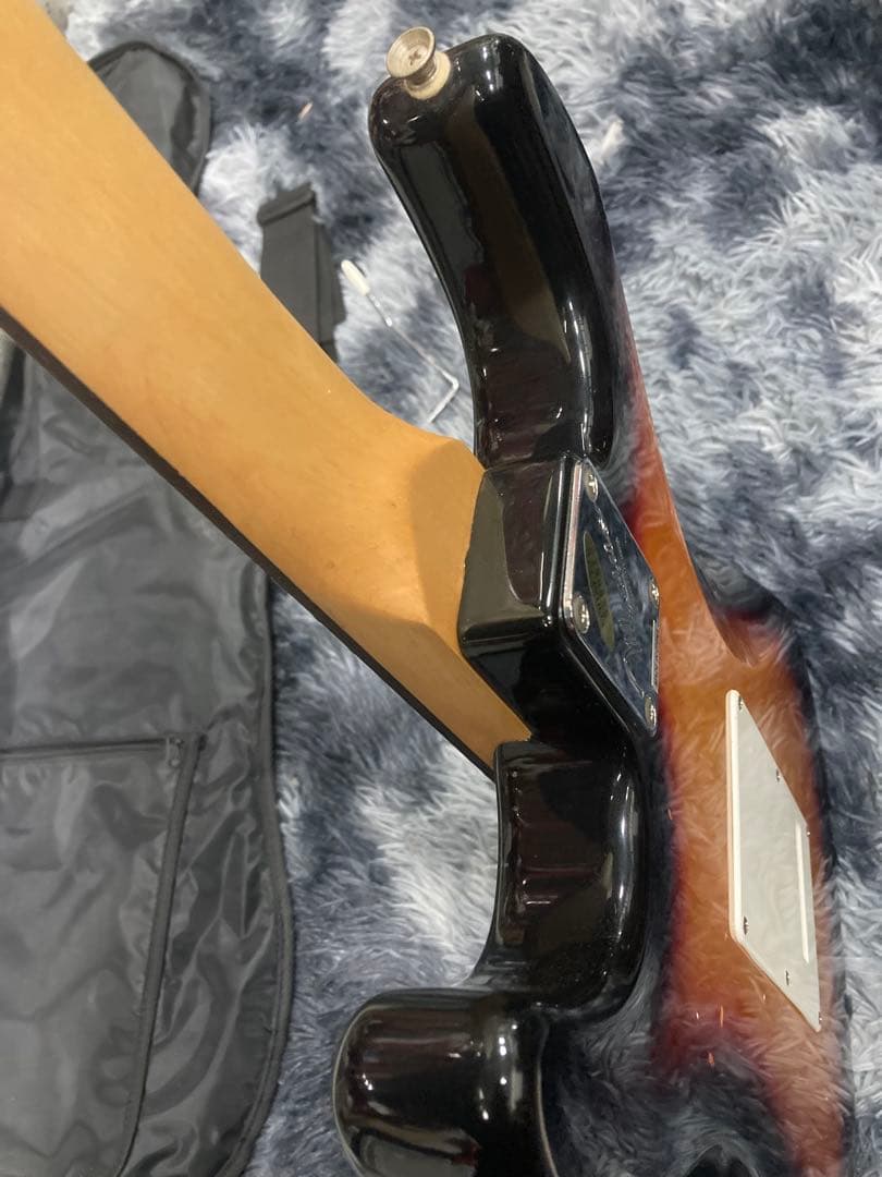 K)Mavis メイビス エレキギター SERIAL NO.320081 - メルカリ