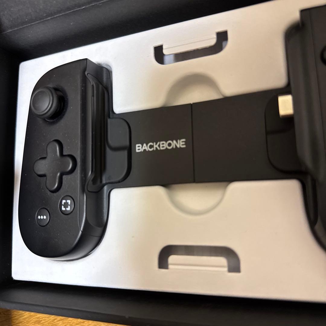BACKBONE One 2nd generation コントローラー