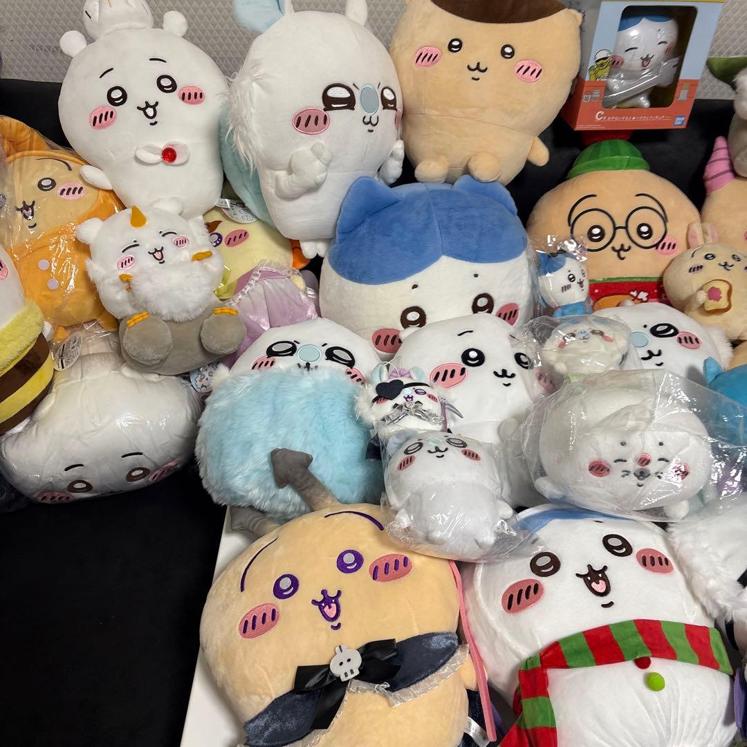 タグ付き　ちいかわ　ぬいぐるみ　まとめ売り　大量　140サイズ2箱分！　グッズ