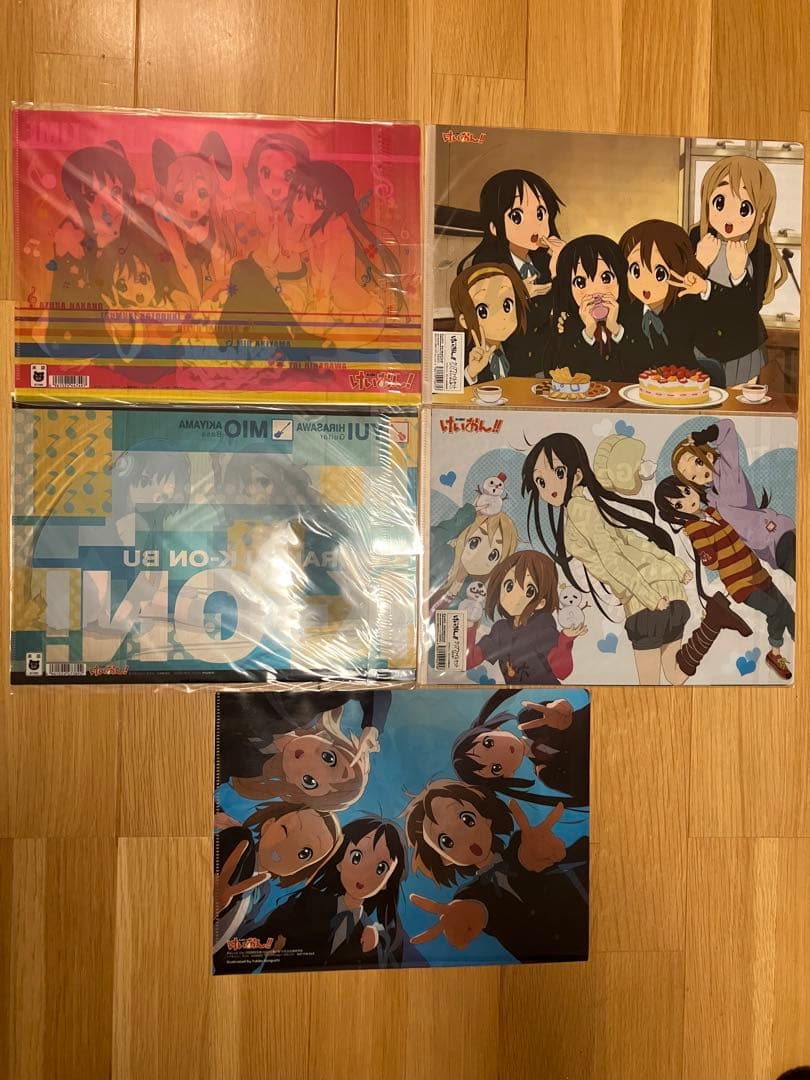 けいおん　クリアファイル　下敷き　ストラップ　ポスター　タオル　クリアシート