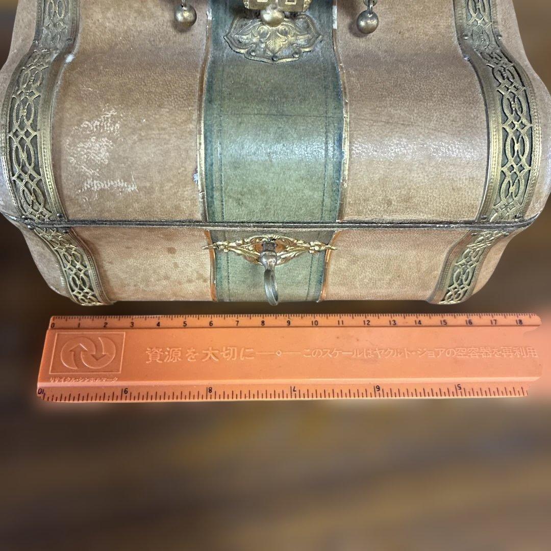 イギリス製 宝石箱 アンティーク レザー収納 ボックス 鍵つき