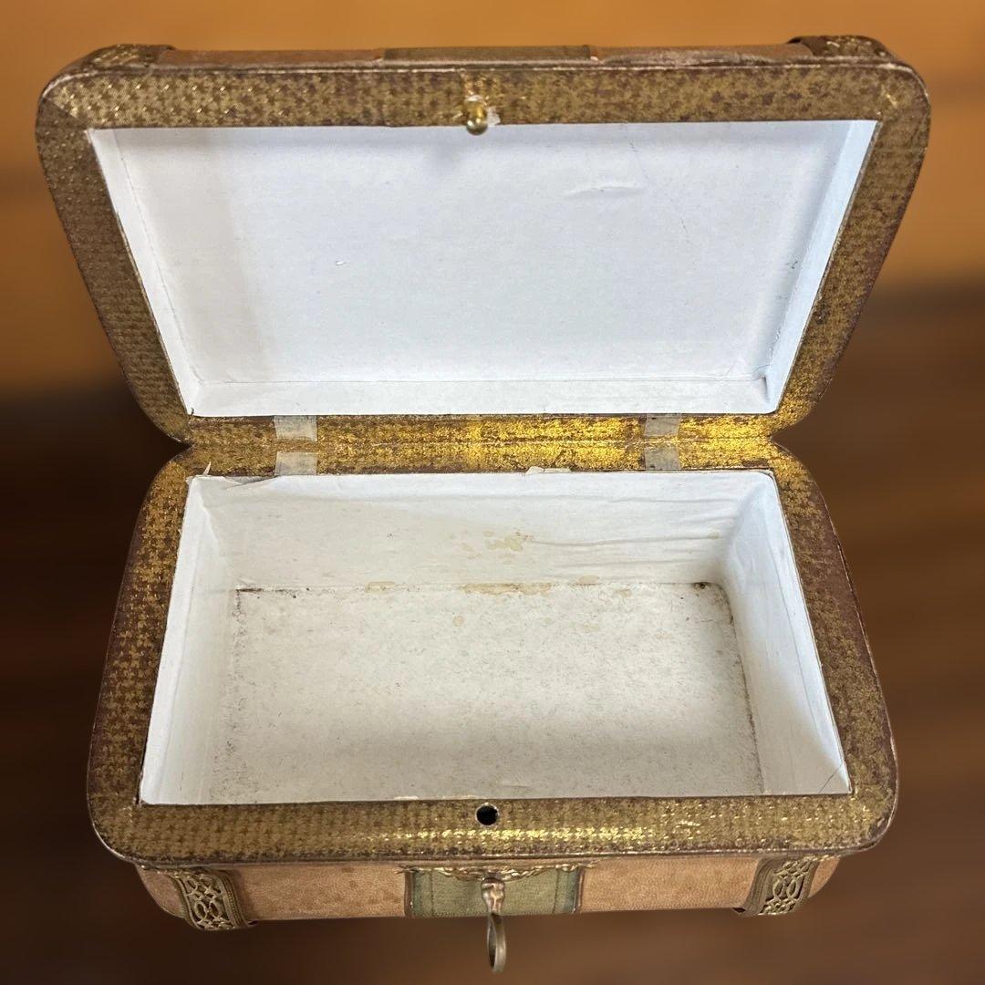 イギリス製 宝石箱 アンティーク レザー収納 ボックス 鍵つき