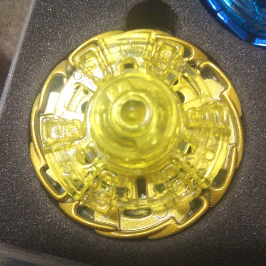 メタルファイトベイブレード ソルブレイズV145AS ゴールド