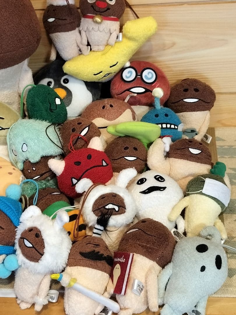 おさわり探偵なめこ栽培キット大きなぬいぐるみミニマスコット大量まとめ