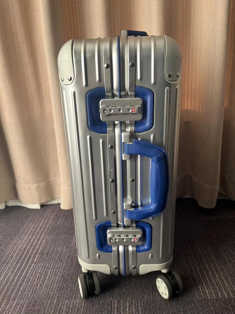 オリジナル トランク S アルミニウム製スーツケース | シルバー