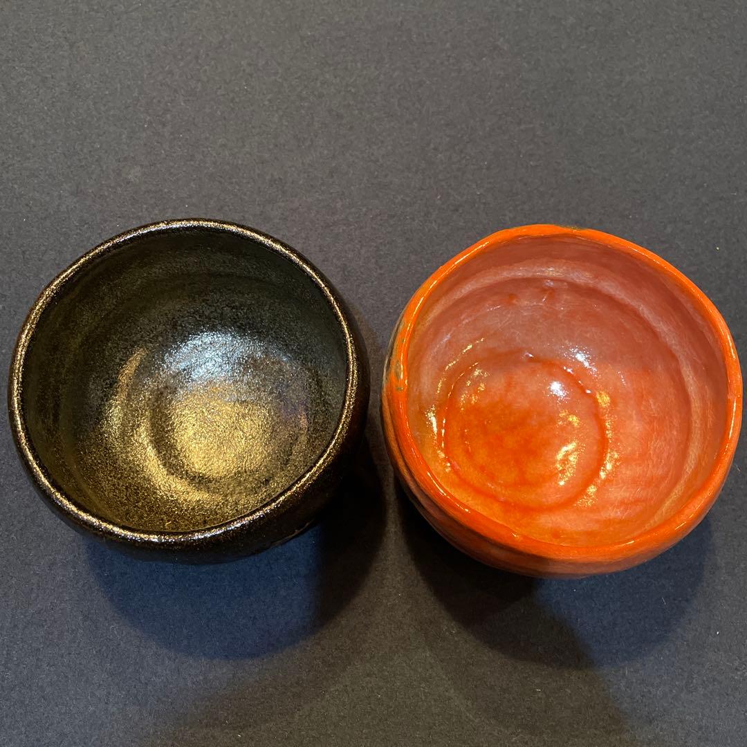 大徳寺【福本 積鷹】和尚書付 【佐々木 松楽】(造)の『赤黒楽茶碗』一双