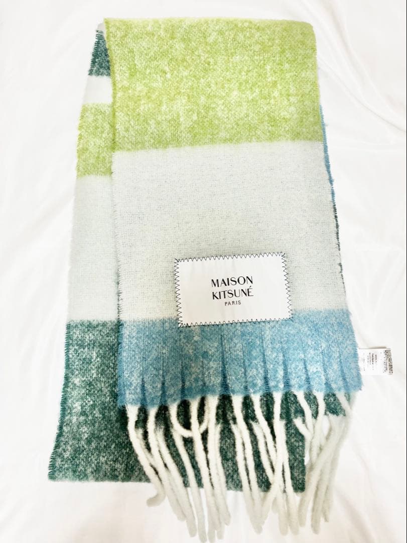 maison kitsuneメゾンキツネ アルパカ マフラー ストライプ ブルー ALPACA STRIPED SCARF（マフラー）｜Maison Kitsune（メゾンキツネ）の