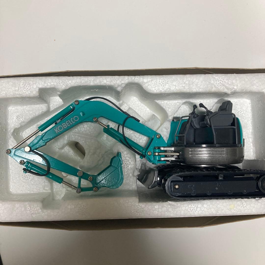 超レア！コベルコ 後方小旋回ショベル ビートル 25分の1スケール模型プラモデル