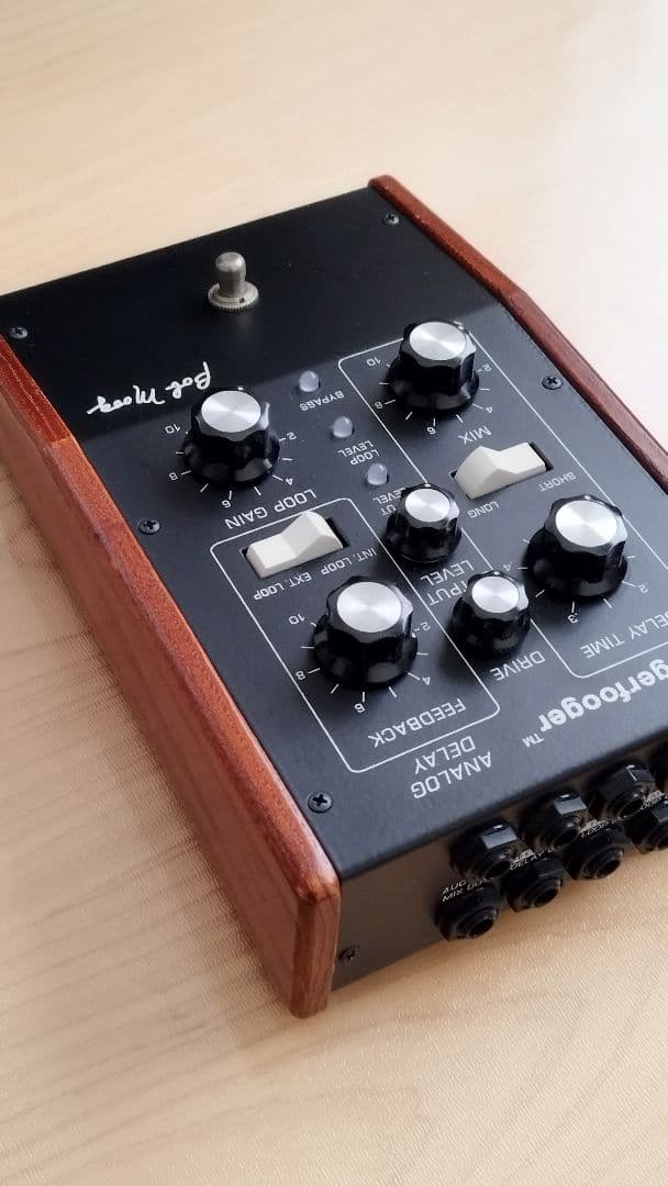 moogerfooger™ MF-104 ANALOG DELAY