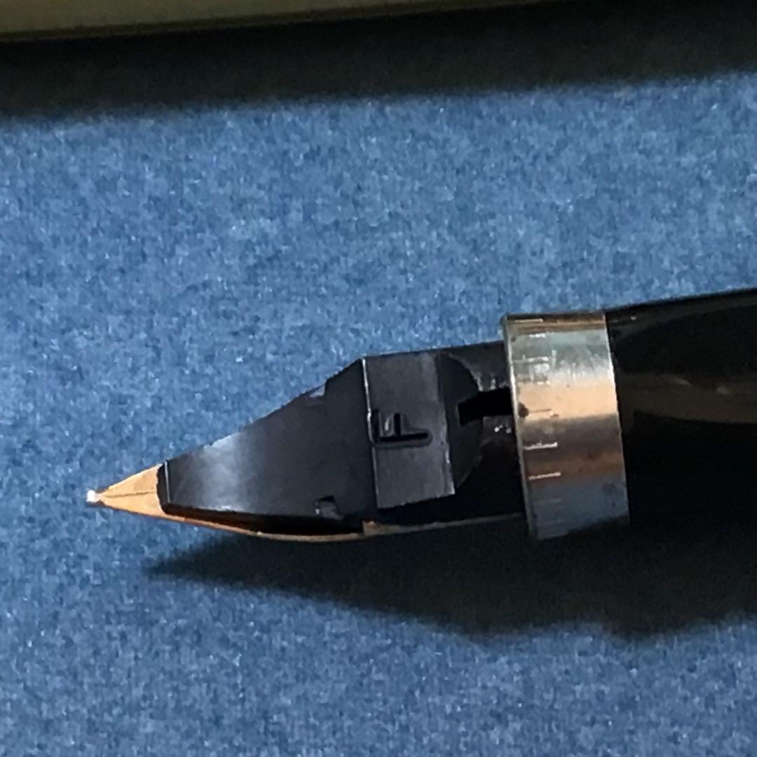 値下げ‼︎ 初期型パーカー75 万年筆 ゴールドシズレ14K張 0ポイント F