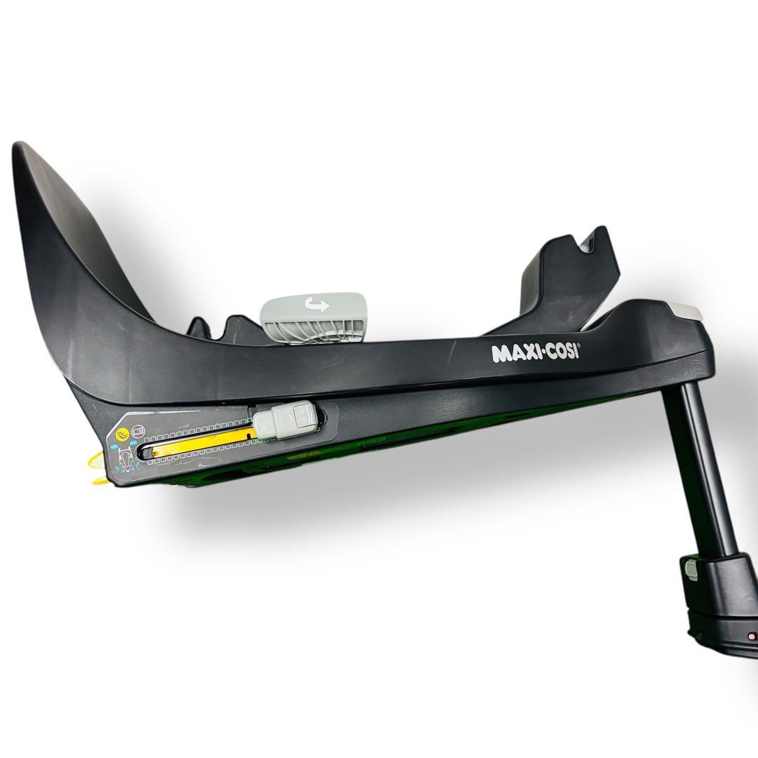 極美品マキシコシ ファミリーフィックス360 ISOFIX Maxi-Cosi