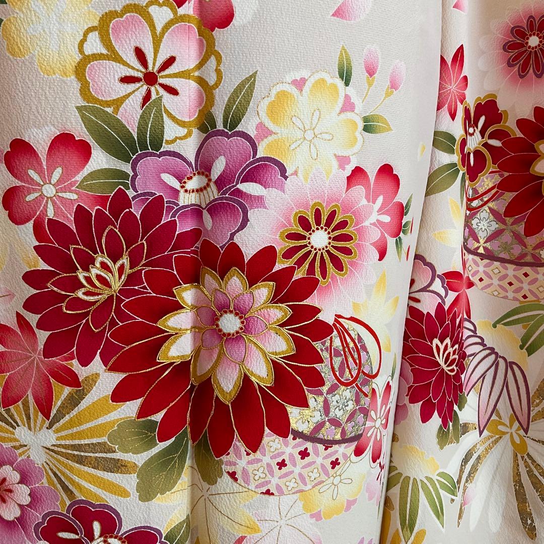 振袖 ベージュ系 アイボリー系 菊 鞠 桜 竹 ちりめん地 正絹