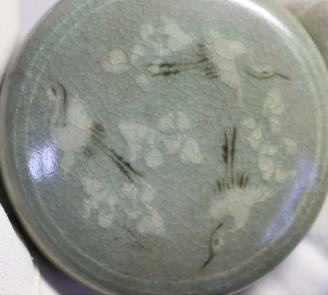 (918) 人間国宝　海剛　青磁香合　象嵌　鶴　柳根瀅作　共箱　送料込み0919