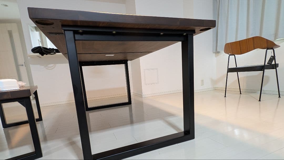 ACTUS　ダイニングテーブル　4月20日まで