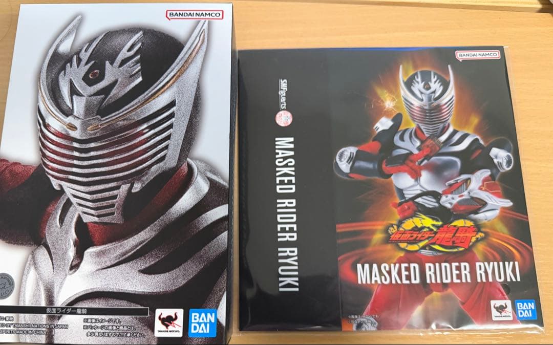 SHFiguarts 仮面ライダー龍騎 真骨頂 限定スリーブ付き 新品未開封