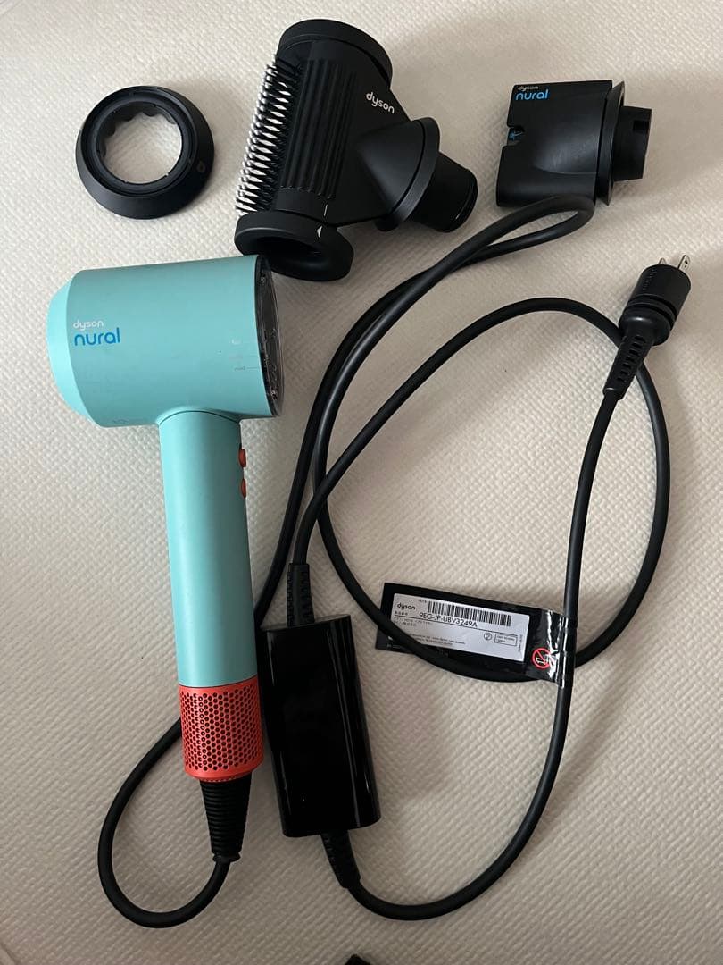 Dyson ドライヤー　HD16CPATO AM アタッチメント3個付