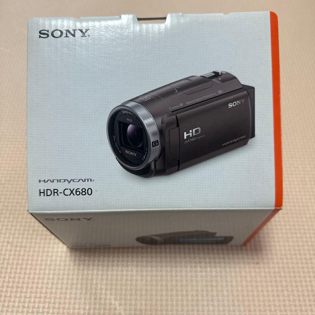 SONY HDR-CX680 ホワイト　美品　これからのシーズンにぴったり。