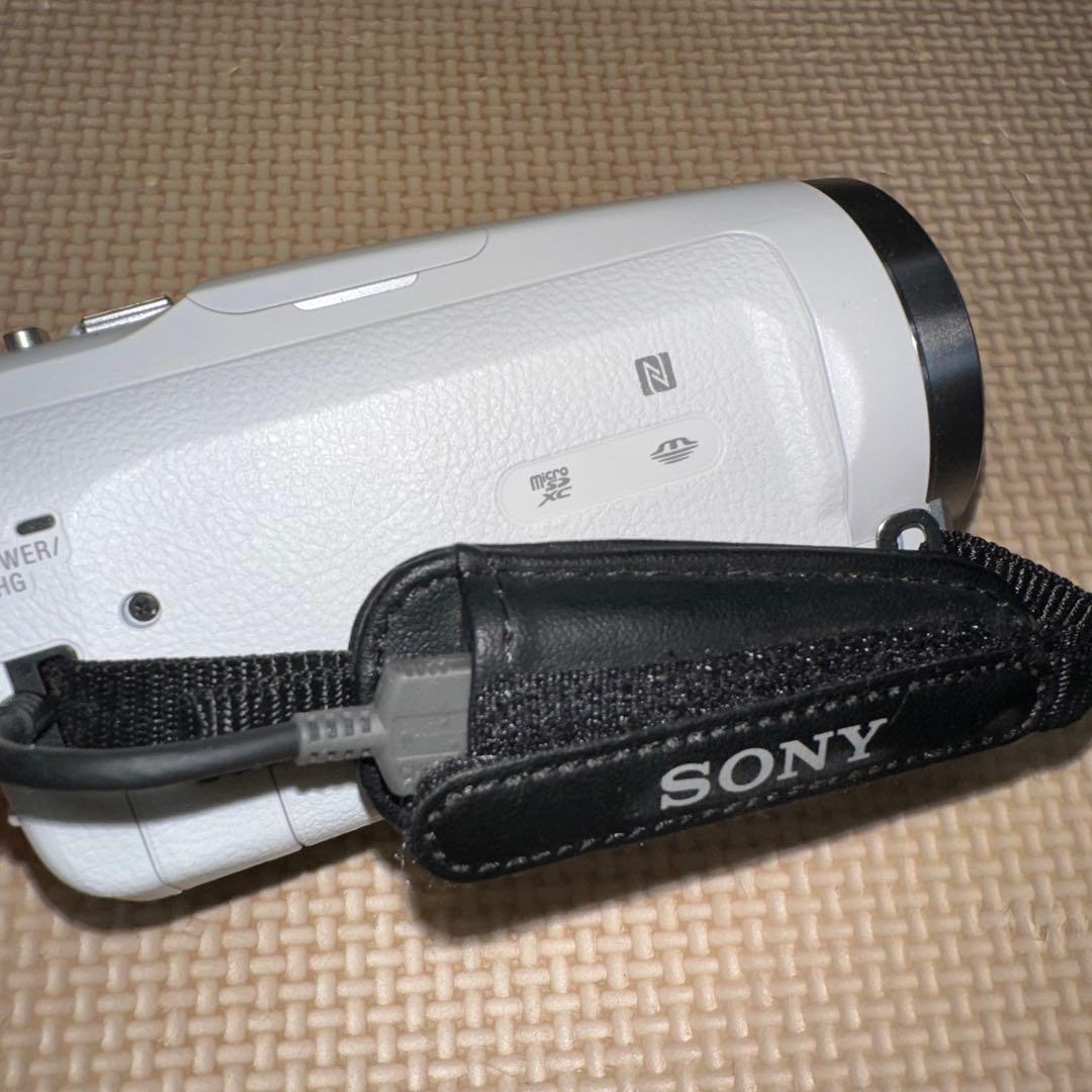 SONY HDR-CX680 ホワイト　美品　これからのシーズンにぴったり。