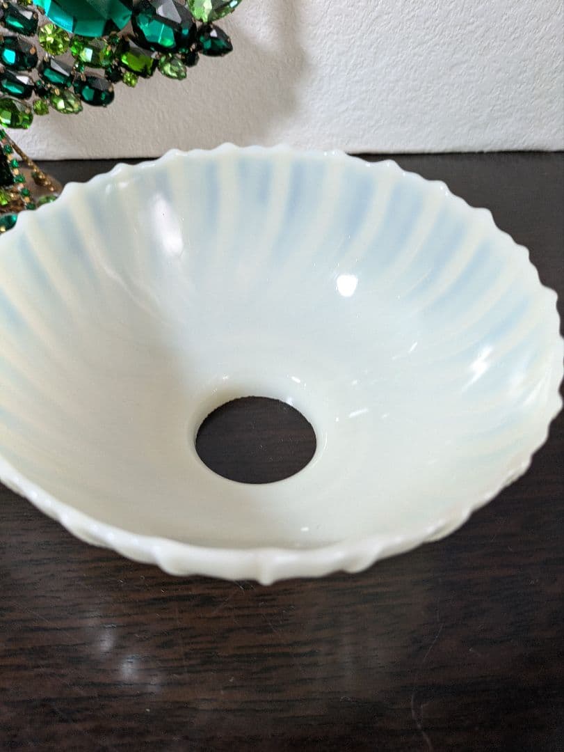 マクベス・エバンス モナックス ミルクガラス リブデザインランプシェード