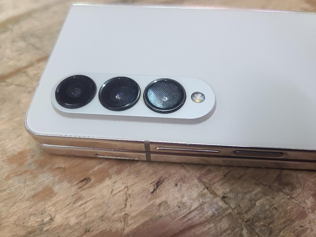 ジャンク SAMSUNG GALAXY Z FOLD