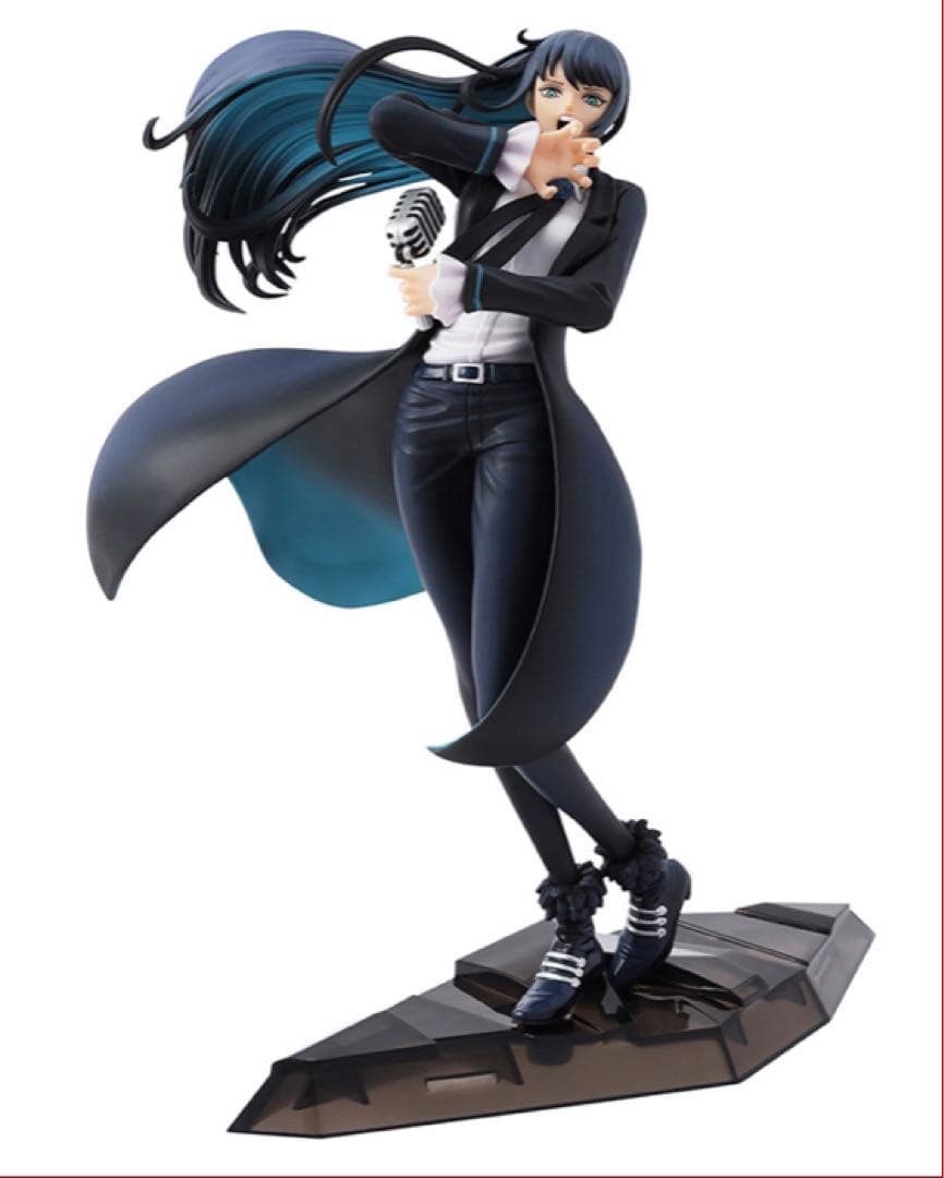 Ado x Oda　アートビジュアルフィギュア　ワンピース　RED