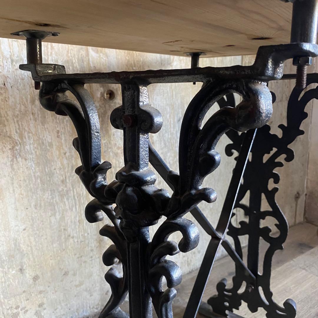 フランスヴィンテージ 鉄脚×古材 アンティークテーブル カフェテーブル