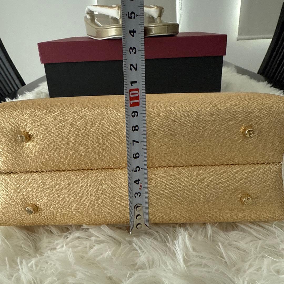 【美品】ゴールドの下駄とバッグのセット