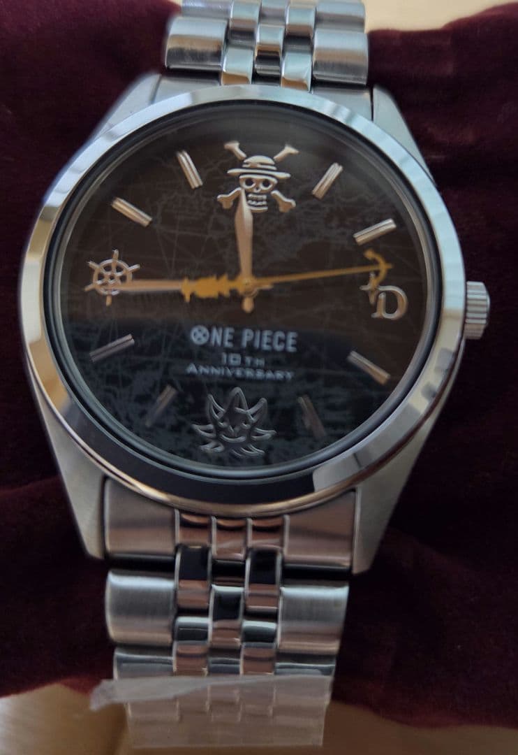 超希少未使用　ワンピース 10th 記念公式腕時計　証明書付全世界9999個限定
