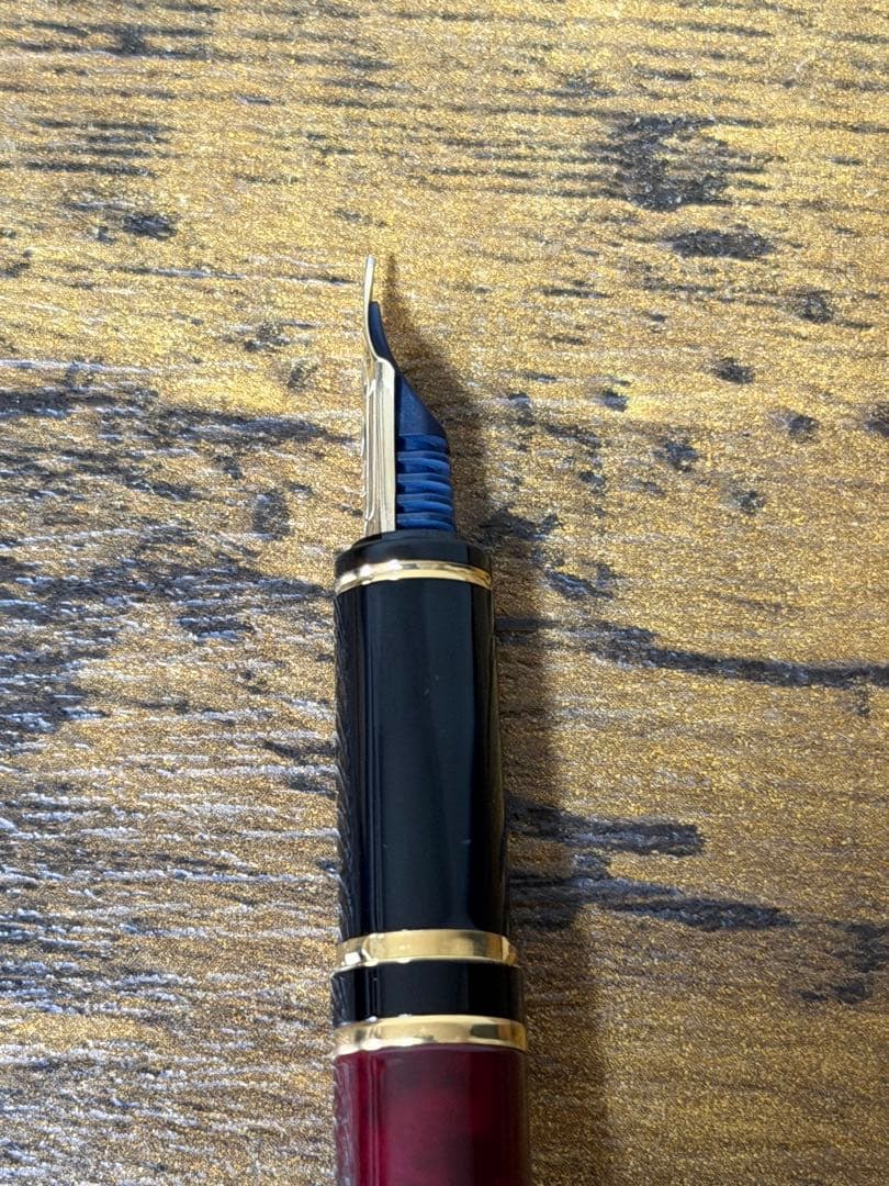 新品未使用　1996年製　初期型　グランセ　ルビーレッド　マーブル　万年筆 細字