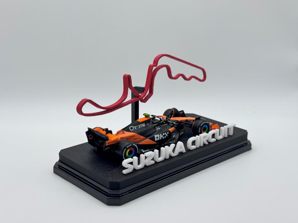 【K】ブラーゴ 製 サーキット4種　ジオラマ ケース付き