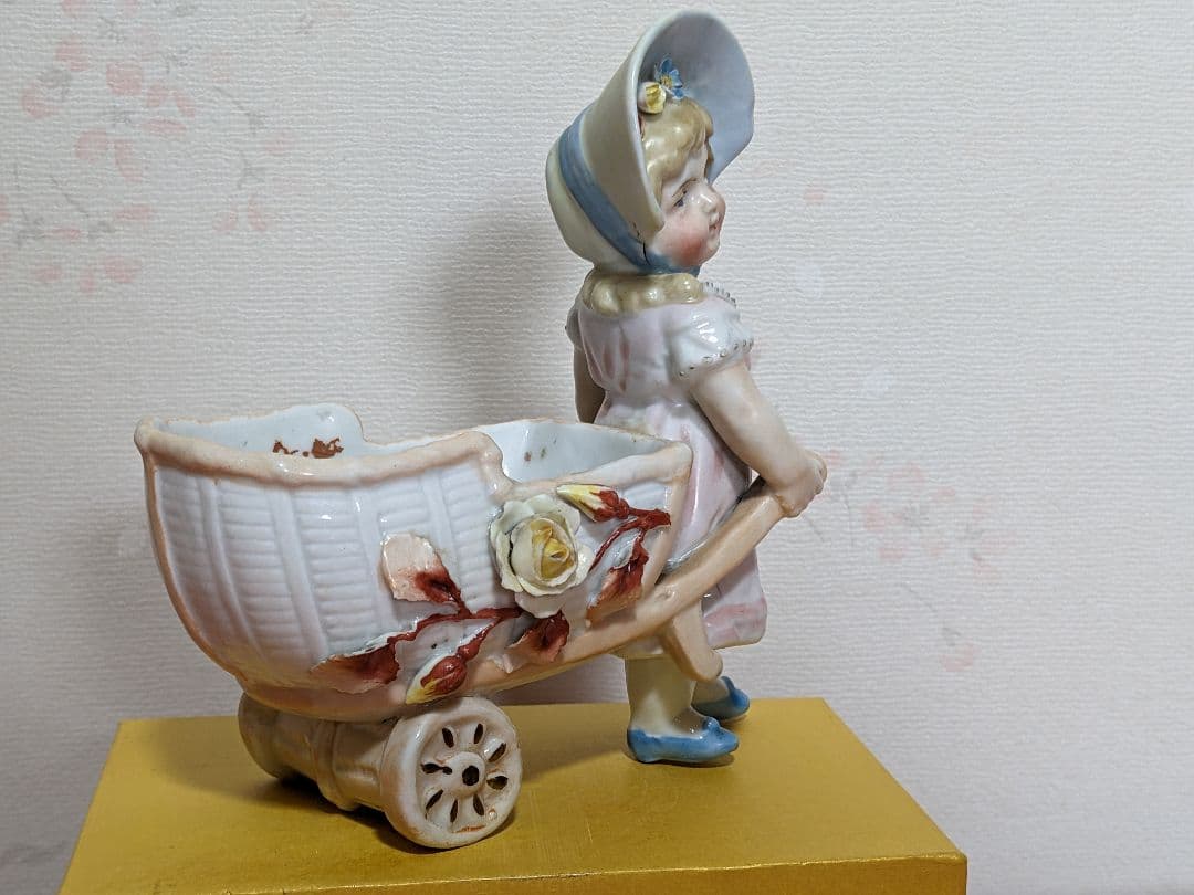 ♦明治時代 アールヌーボー 西洋アンティーク 陶磁器人形 宝石箱 骨董品