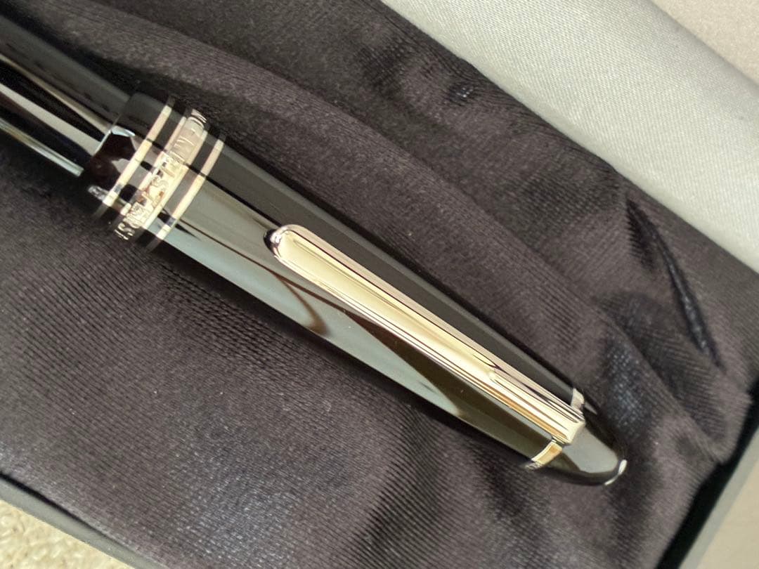 ◾️プラチナ極美◾️モンブラン◾️P161ボールペン◾️マイスターシュテュックルグラン◾️