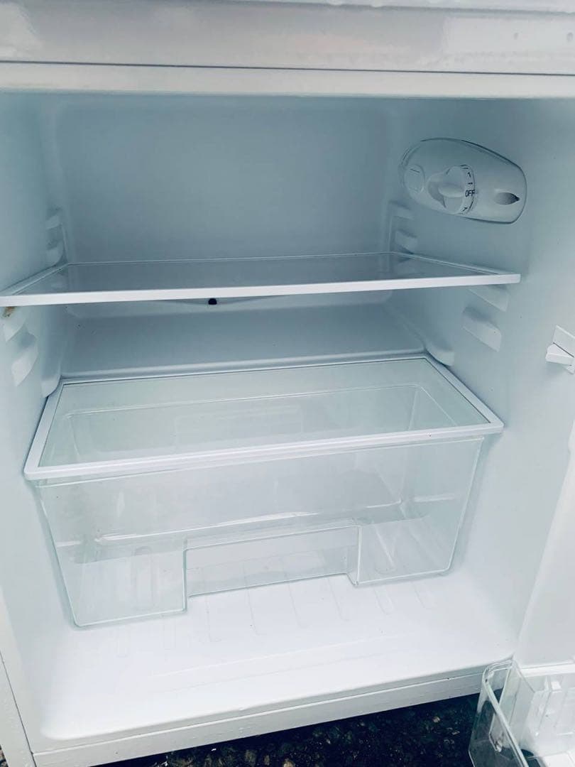 送料設置無料　YAMADA ノンフロン冷凍冷蔵庫　YRZ-C09H1