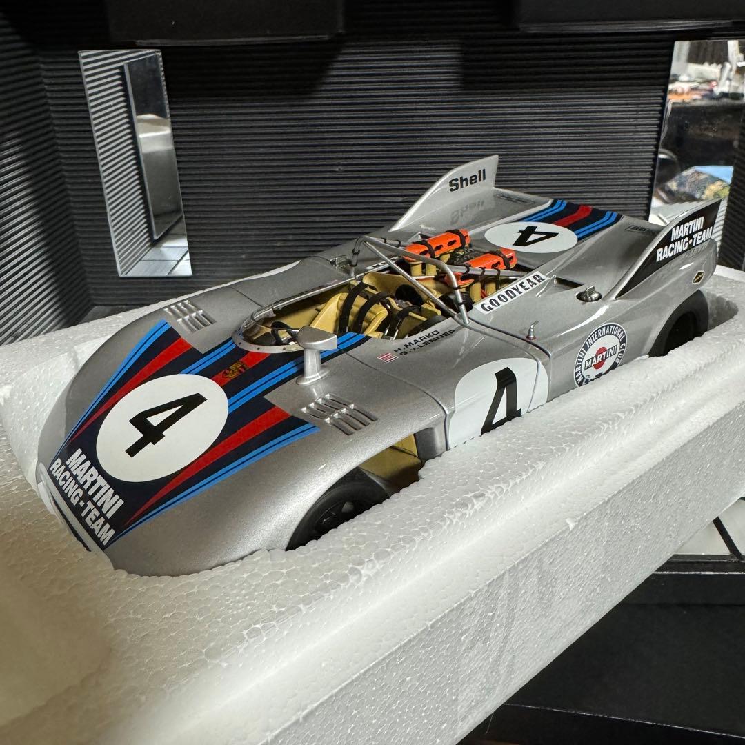 未展示品 オートアート 1/18 ポルシェ908 / 03