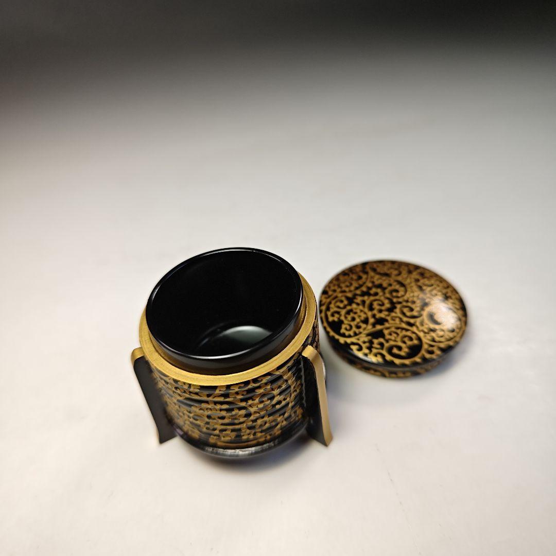 イ743 香合『土居義峰』『蛸唐草蒔絵　外居　香合　共箱』茶道具　漆塗